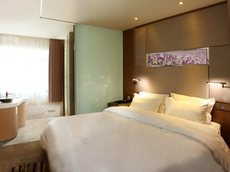 Lavande Hotel Zhuhai Gongbei Port Of Entry Extérieur photo